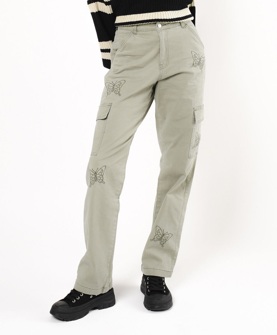 Pantal&oacute;n mujer cargo bordado
