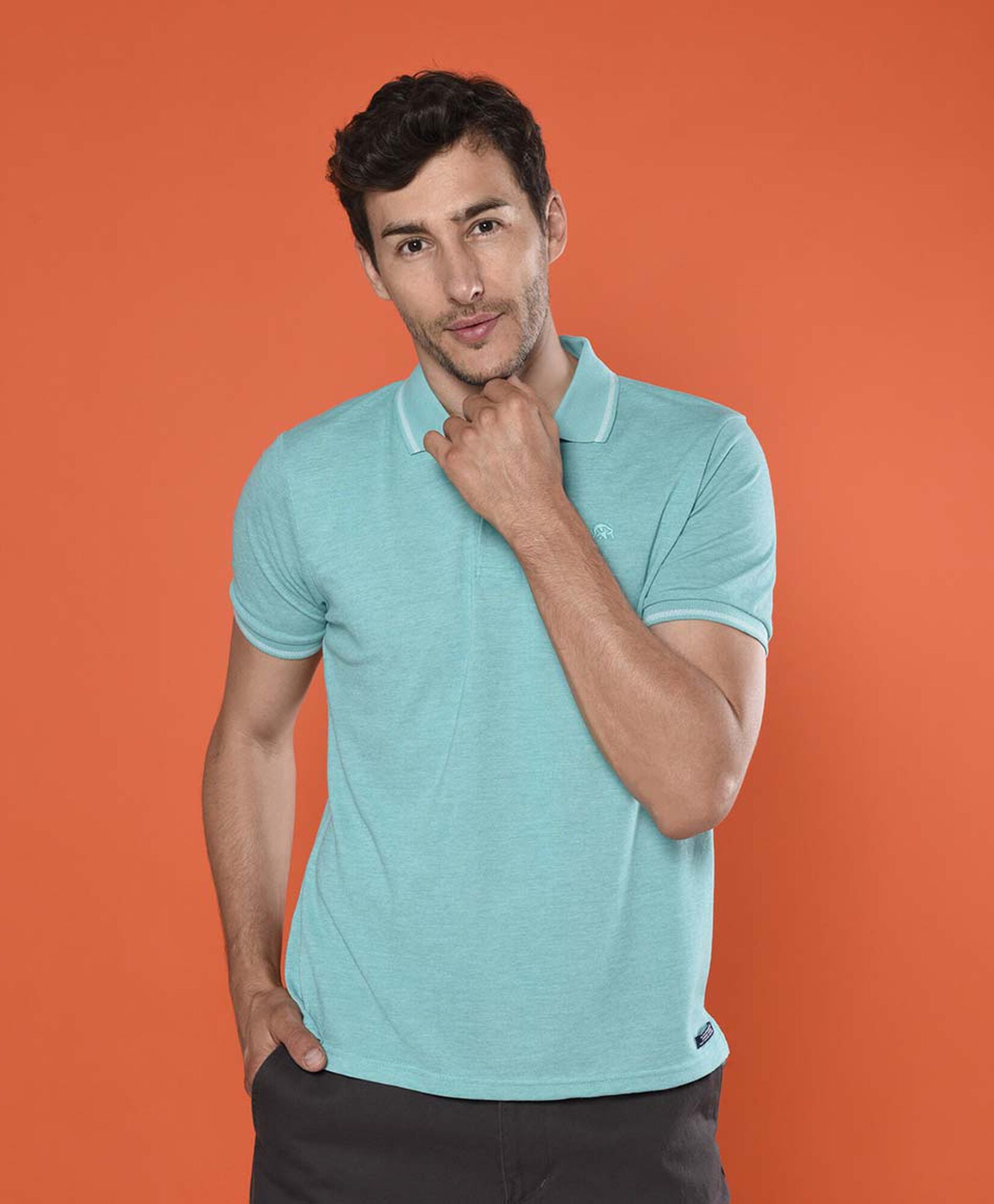Polera manga corta cuello piqué Polera manga corta cuello piqué