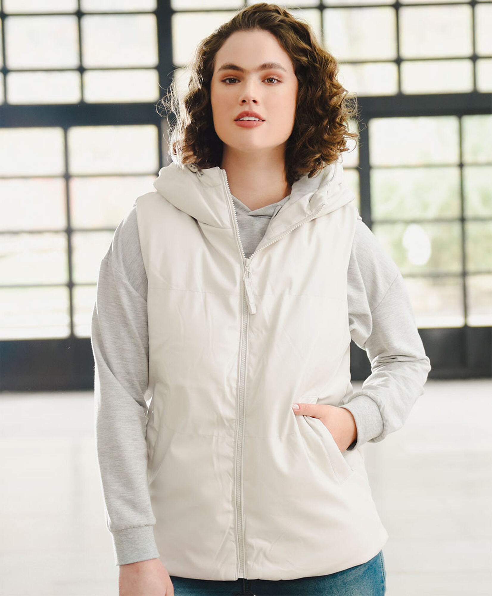 Parka mujer lisa sin mangas Parka mujer lisa sin mangas