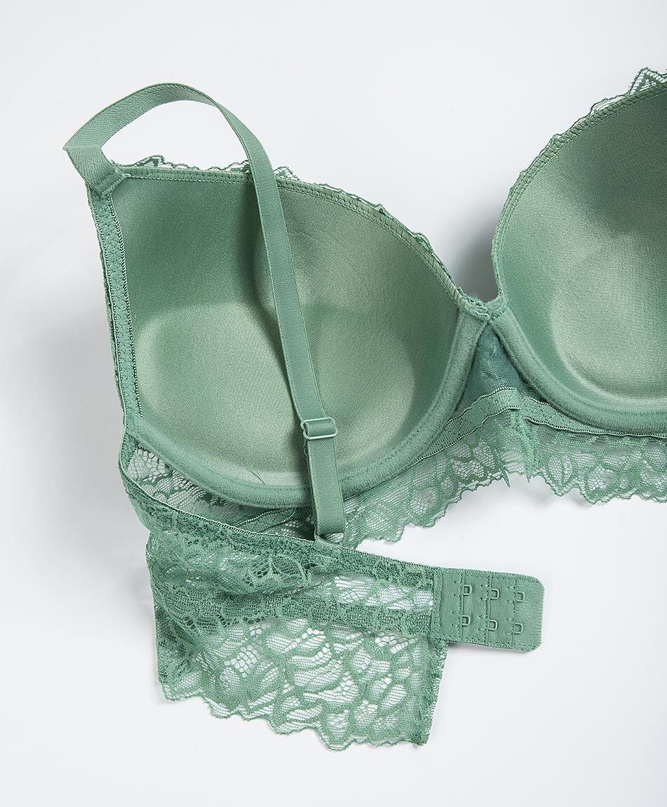 Sost&eacute;n mujer botones