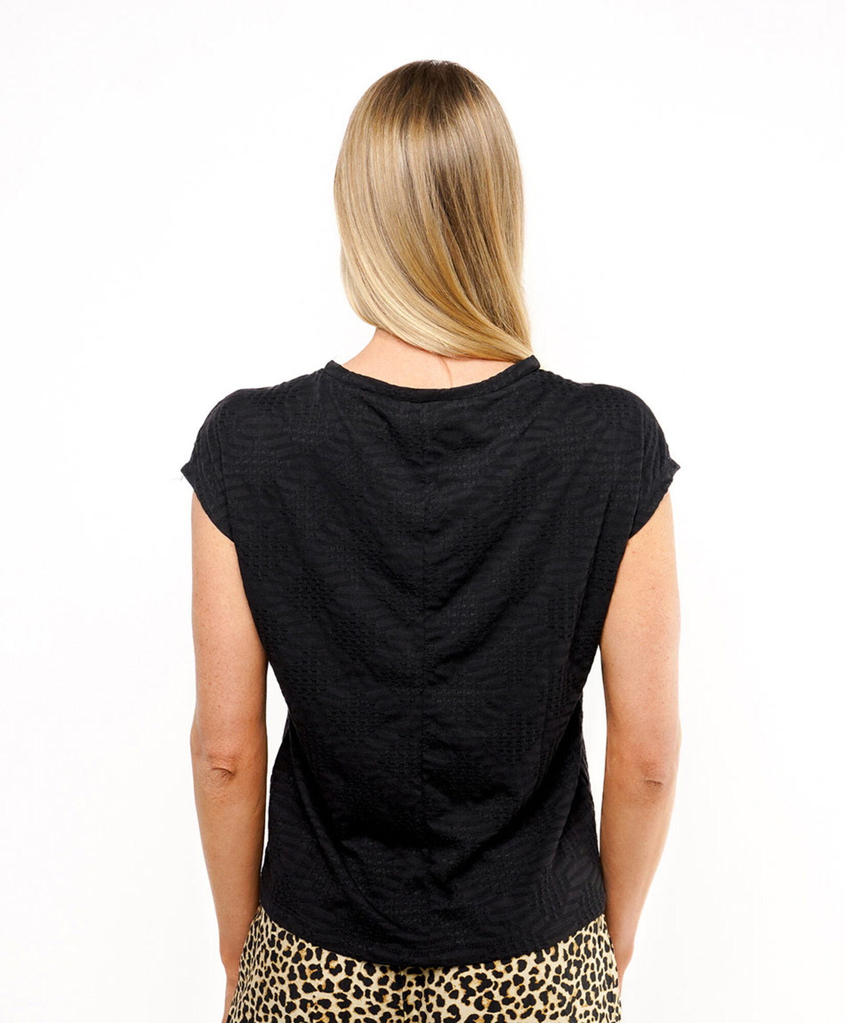Polera mujer textura figuras Polera mujer textura figuras