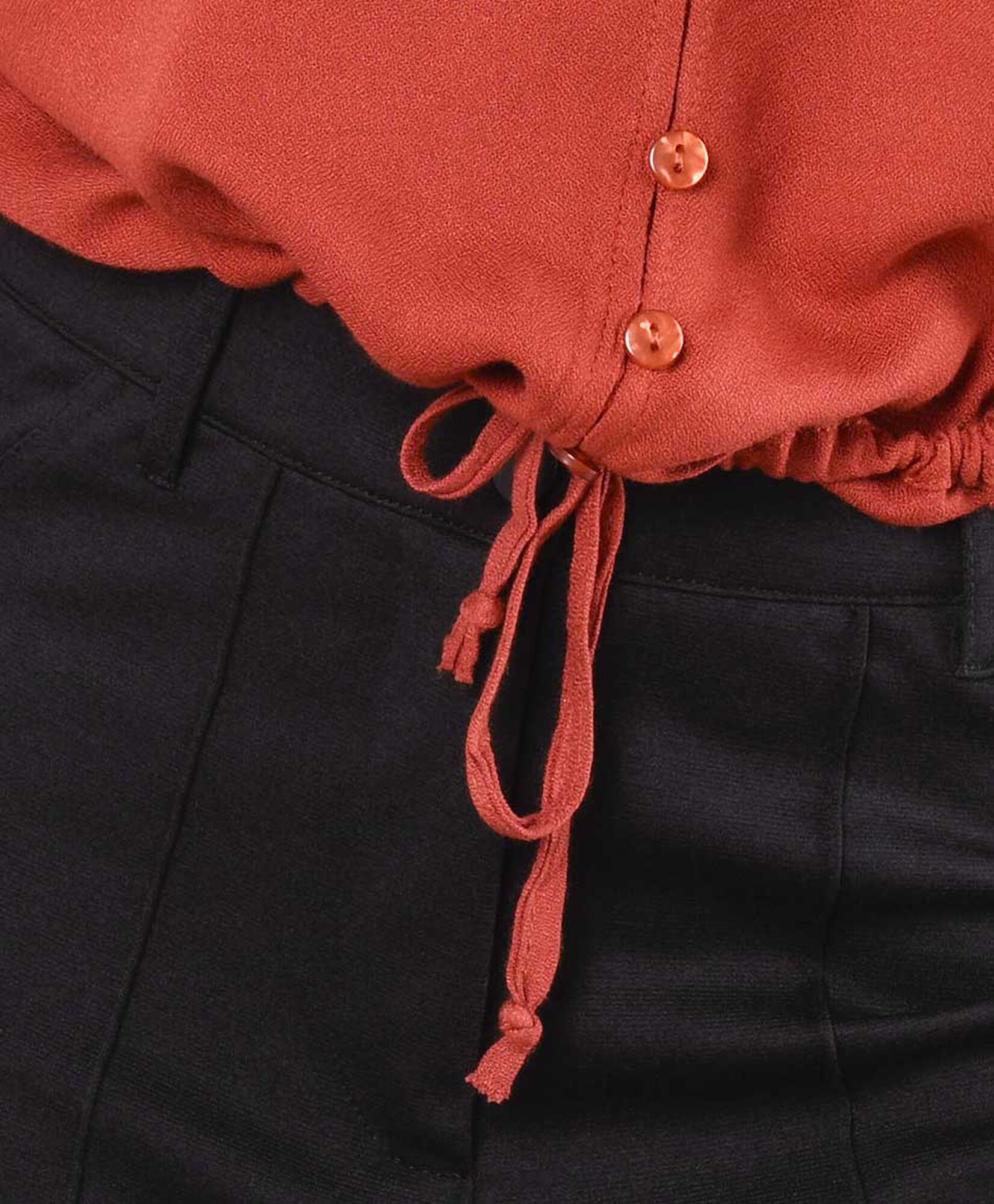 Blusa mujer botoncitos lazo Blusa mujer botoncitos lazo