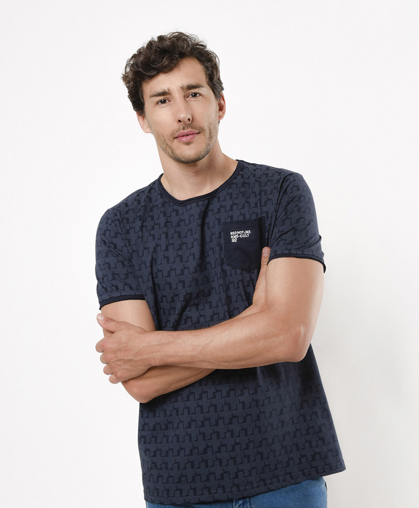 Polera hombre print bolsillo Polera hombre print bolsillo
