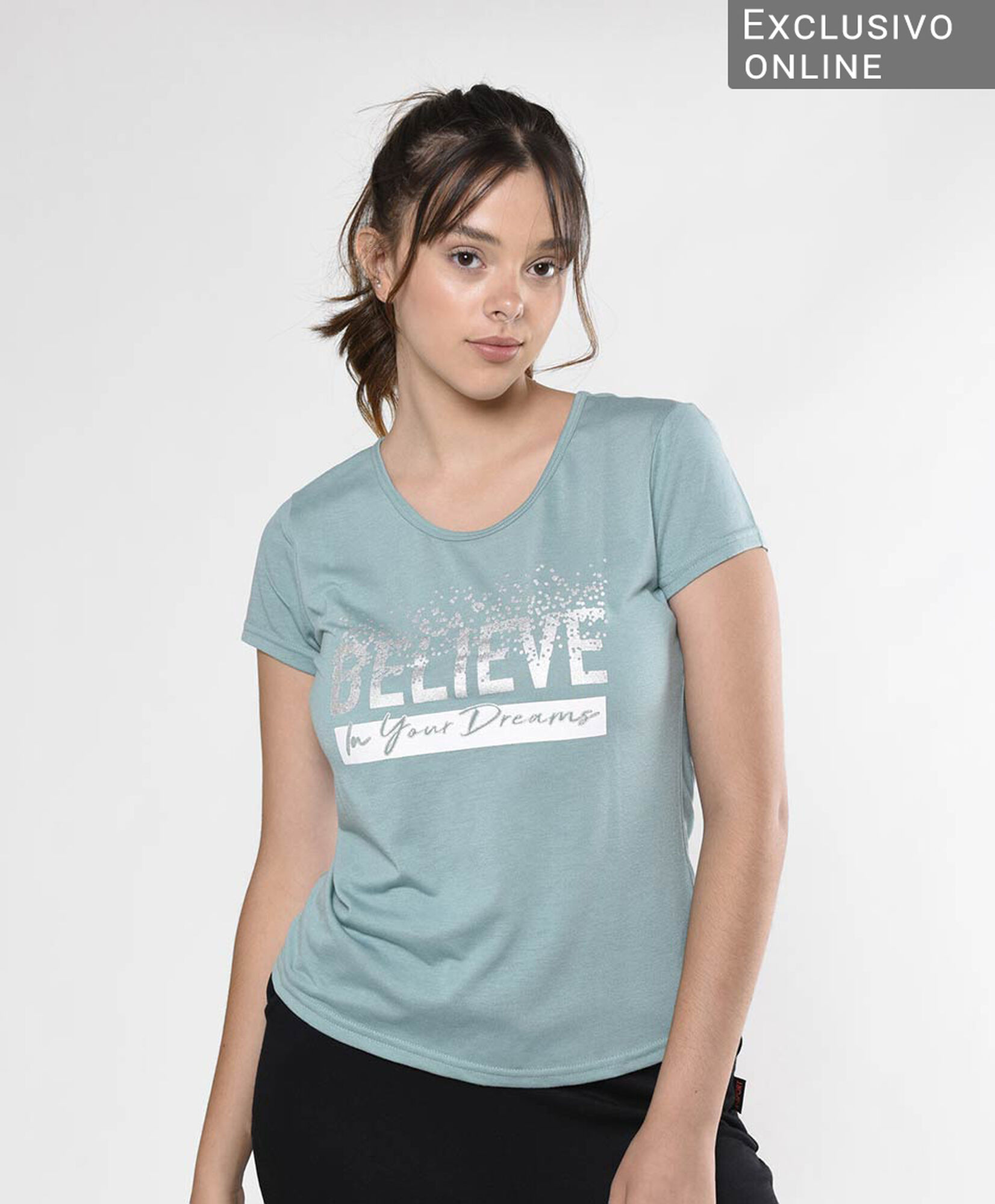 Polera deportiva mujer escote en espalda Polera deportiva mujer escote en espalda