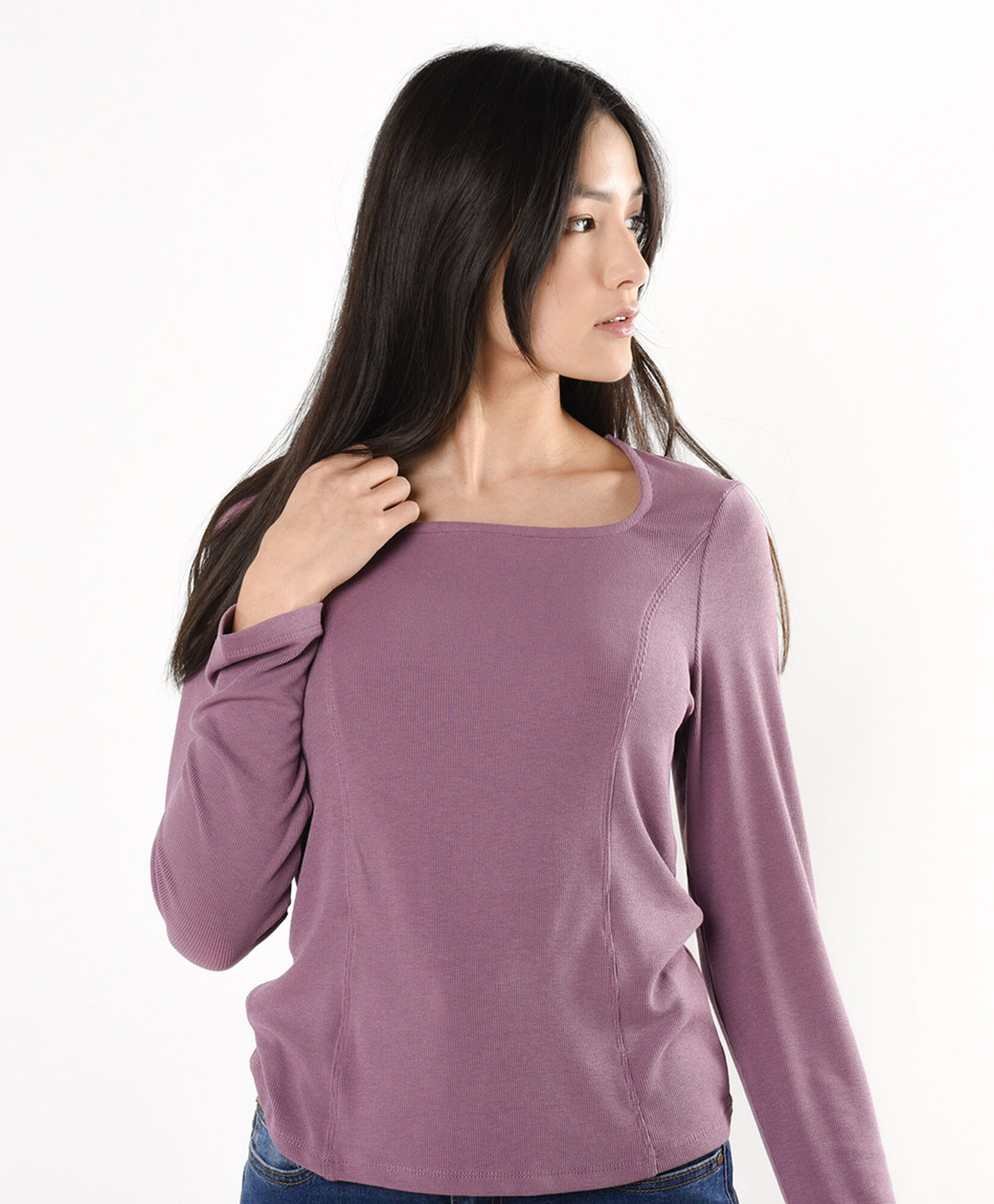 Polera mujer costuras frontales Polera mujer costuras frontales
