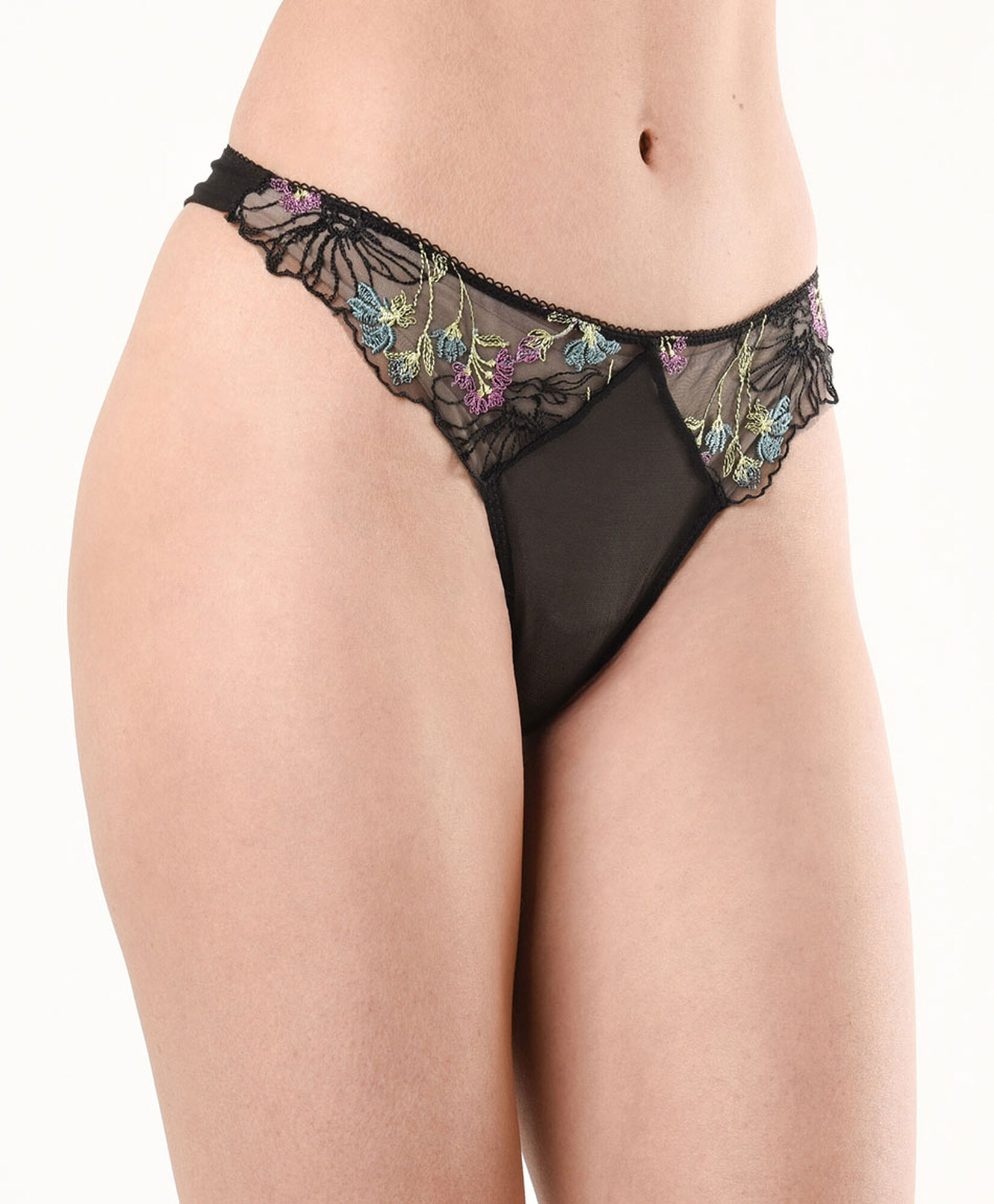 Colaless mujer flores bordadas Colaless mujer flores bordadas