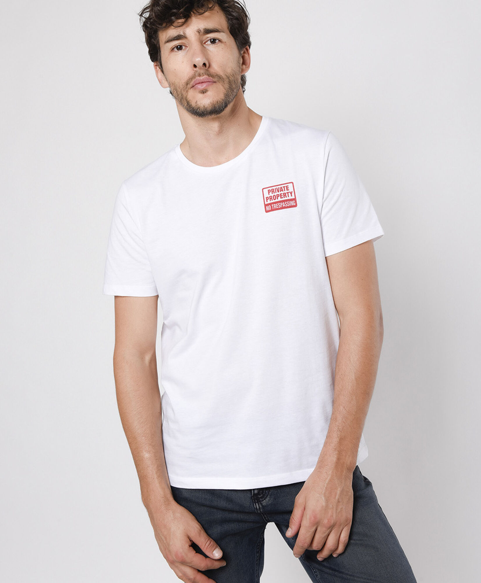Polera hombre doble estampado Polera hombre doble estampado