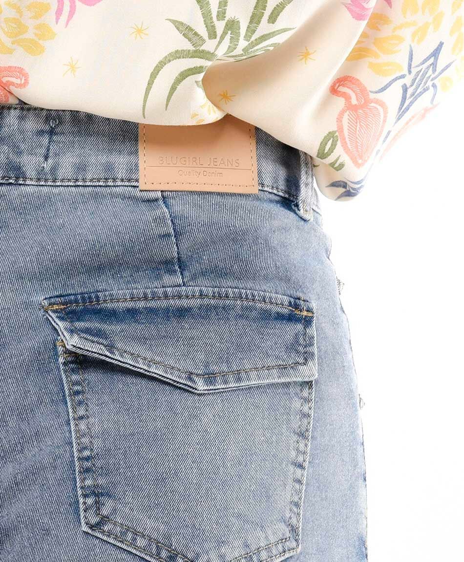 Jeans mujer tachas redondas flare