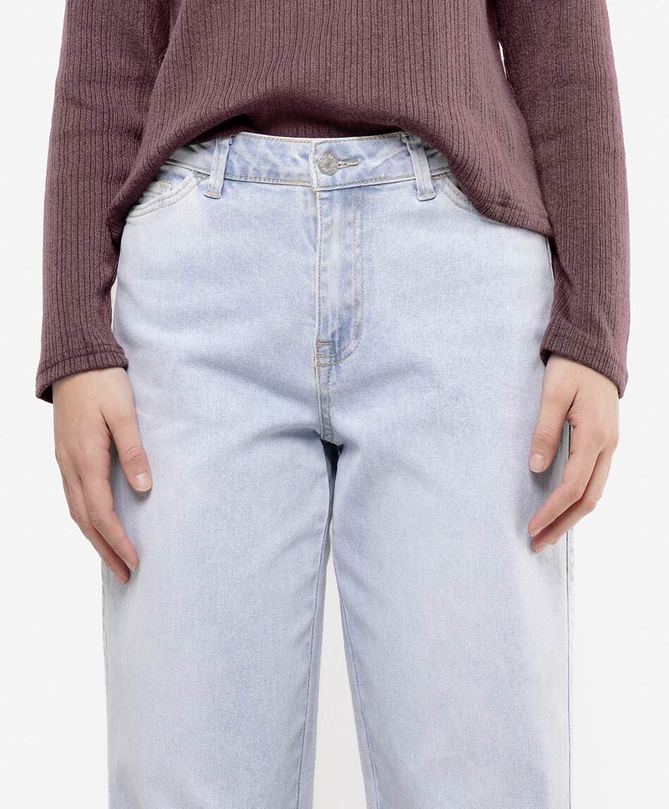 Jeans mujer wide leg bolsillo estrella