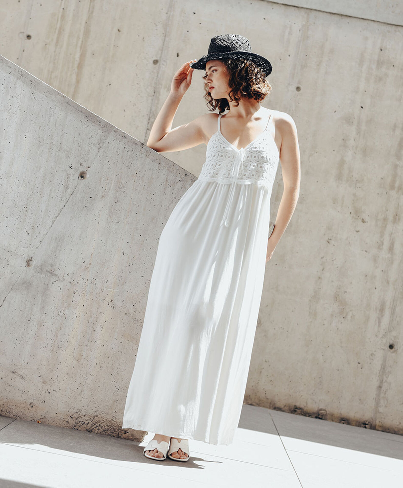 Vestido mujer estilo crochet Vestido mujer estilo crochet