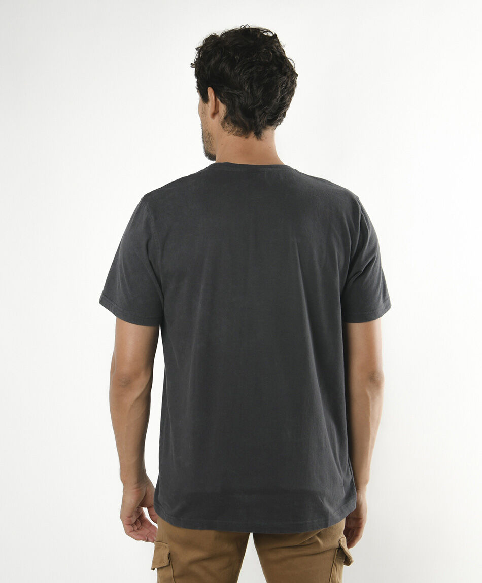 Polera hombre bordado tocadiscos