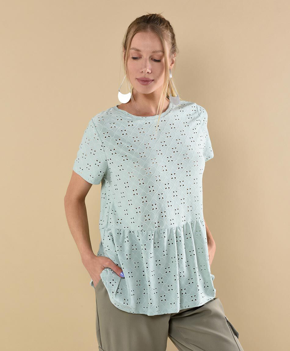 Polera manga corta cuello redondo