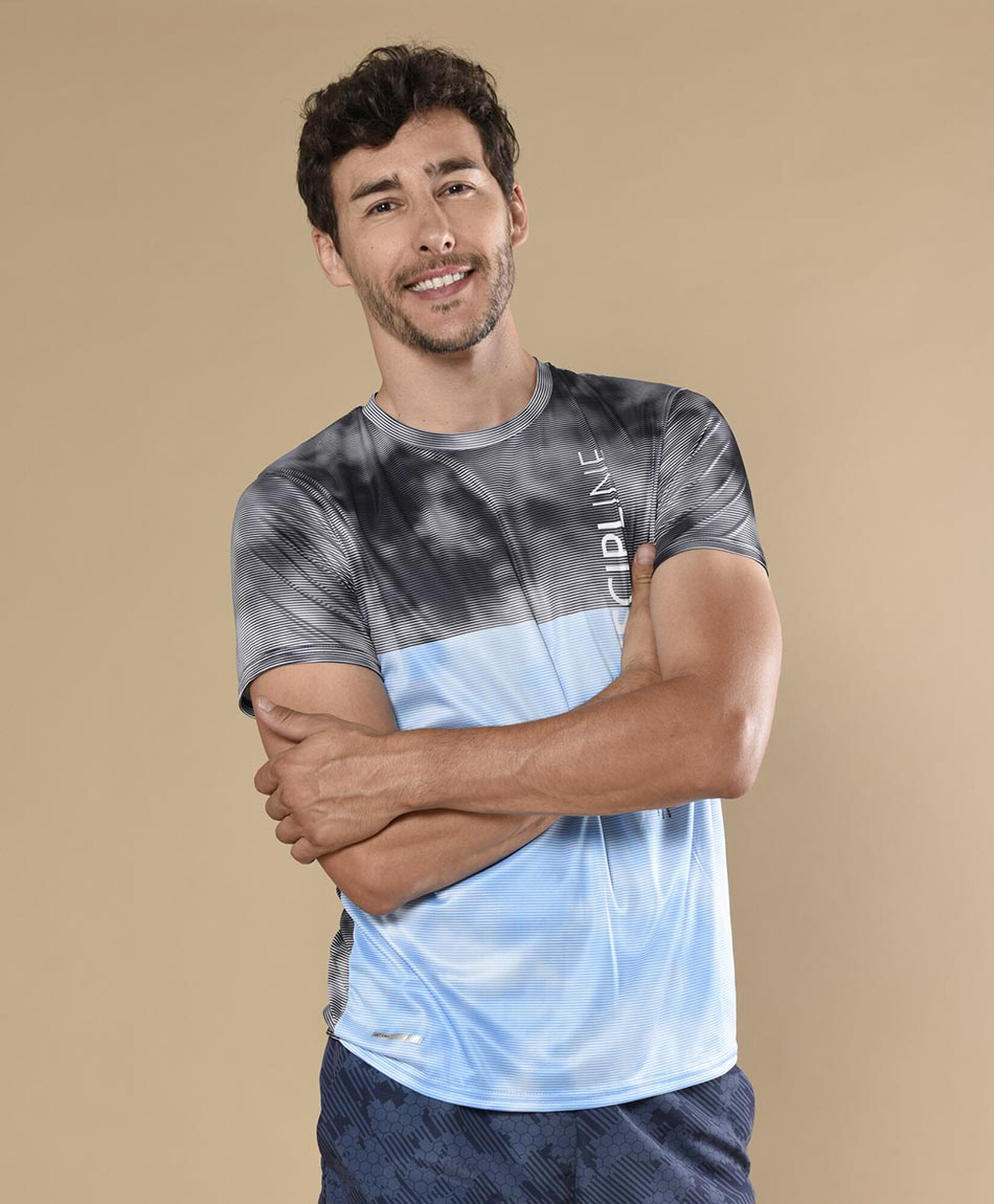 Polera deportiva hombre bicolor Polera deportiva hombre bicolor