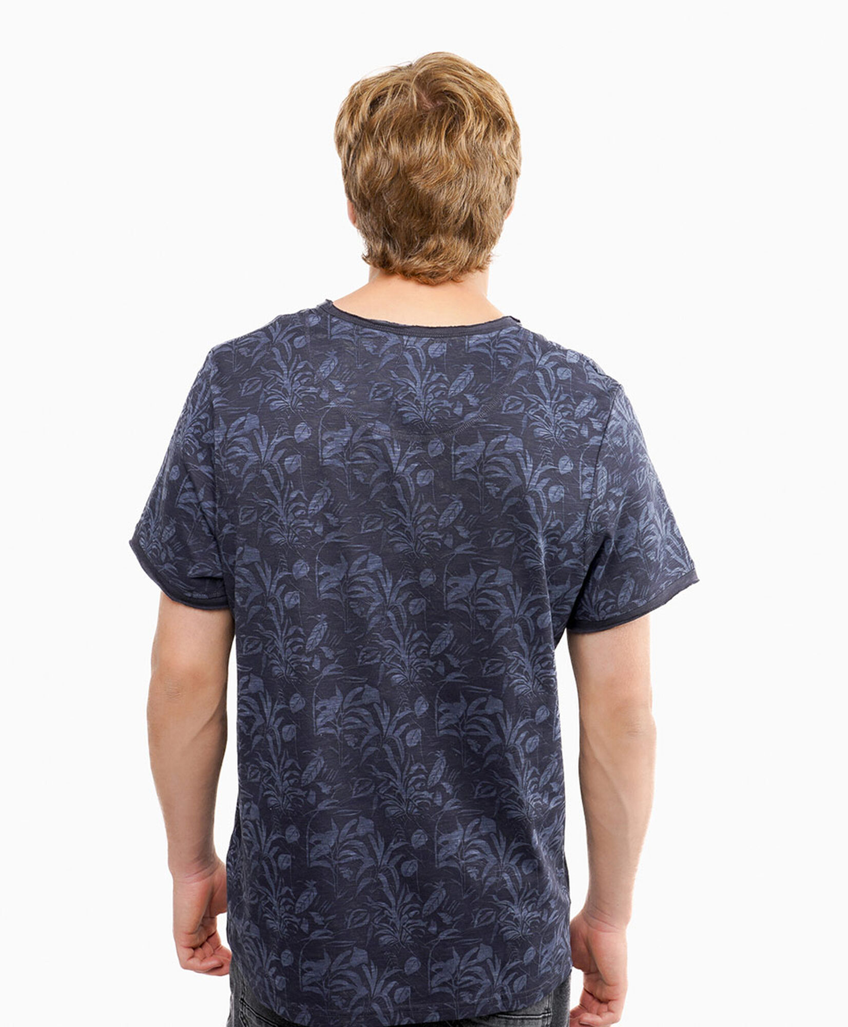 Polera hombre relaxed fid Polera hombre relaxed fid