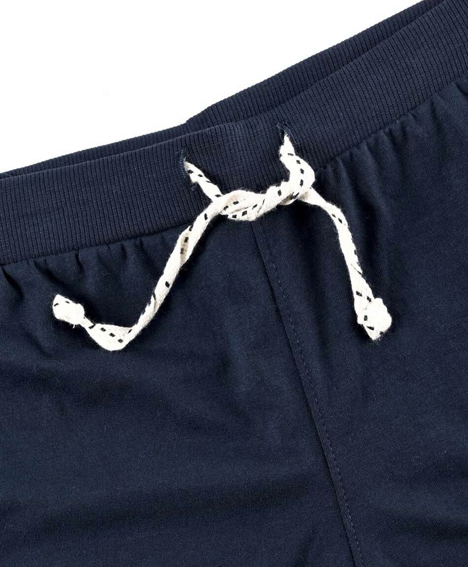 Short beb&eacute; liso