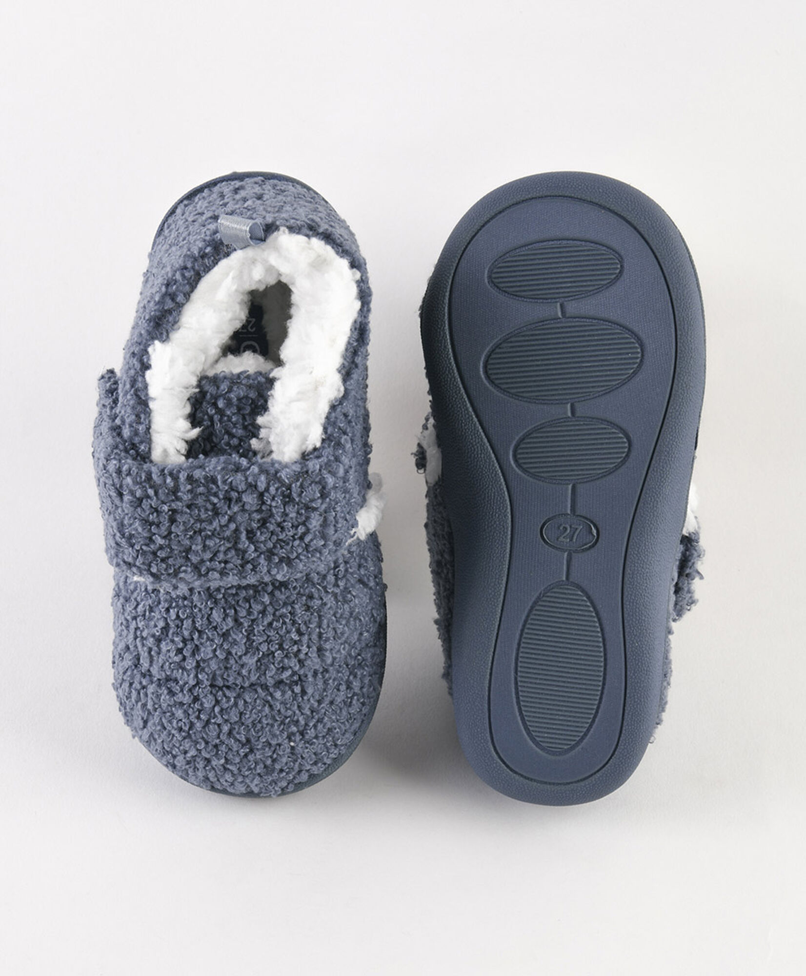 Pantufla infantil (23 a 29) azul chiporro Pantufla infantil (23 a 29) azul chiporro