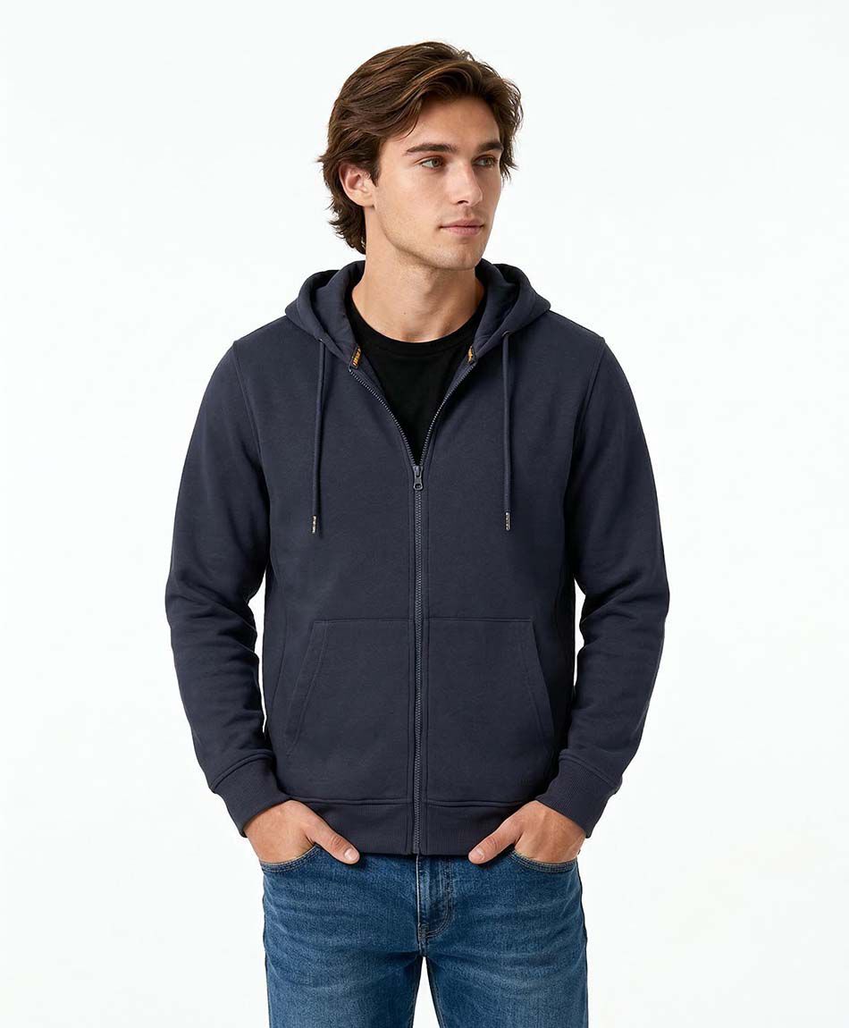 Poler&oacute;n hombre urbano con cierre burdeo