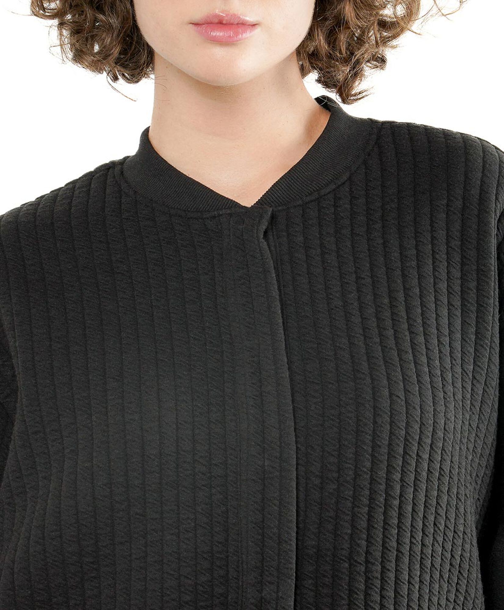 Chaqueta mujer líneas negra Chaqueta mujer líneas negra