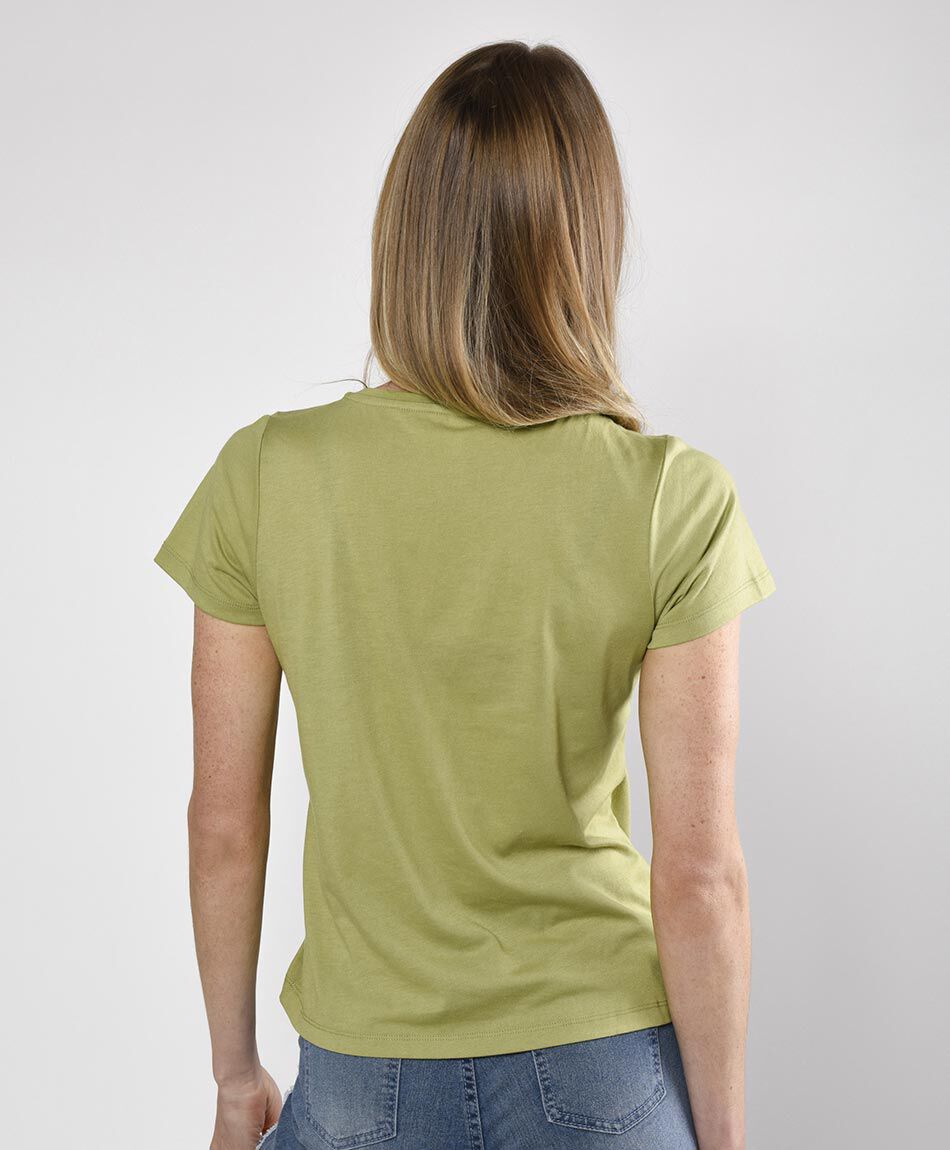 Polera manga corta cuello redondo