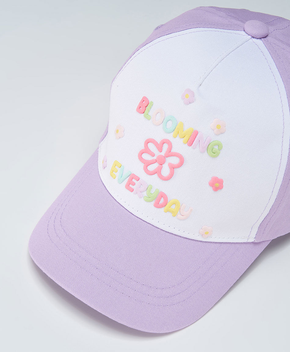 Jockey ni&ntilde;a blooming