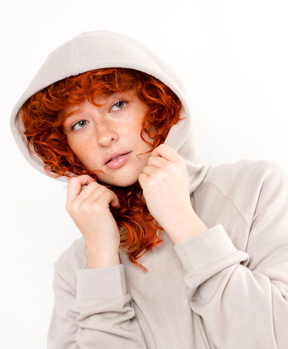 Poler&oacute;n mujer liso grey