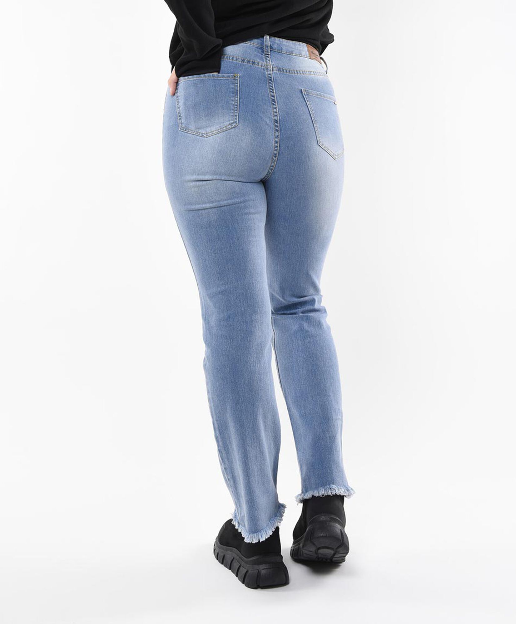 Jeans mujer desflecado tiro alto Jeans mujer desflecado tiro alto
