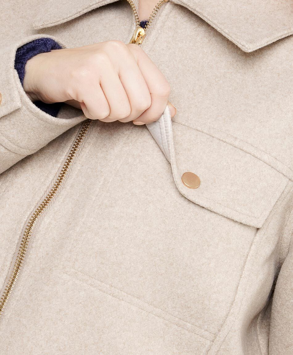 Chaqueta mujer corta bolsillo doble