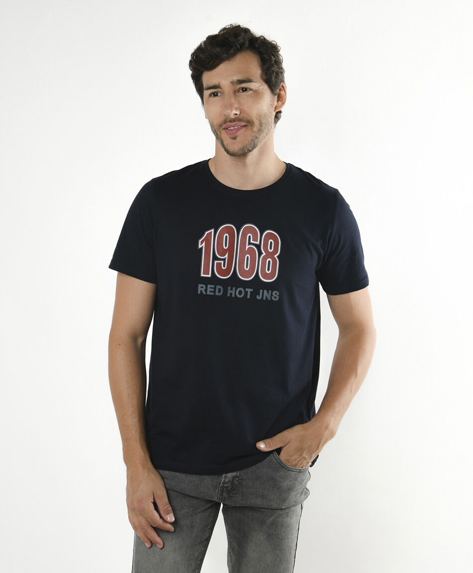 Polera hombre estampado 1968