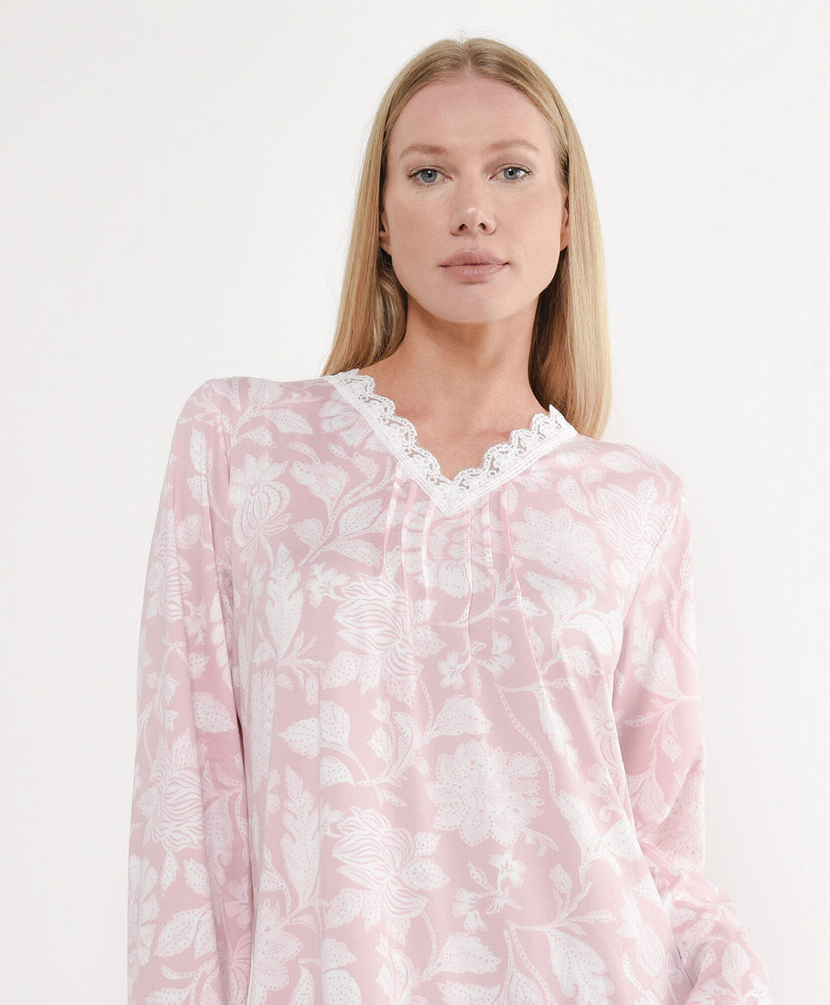 Camisa de dormir mujer floreada encajes Camisa de dormir mujer floreada encajes