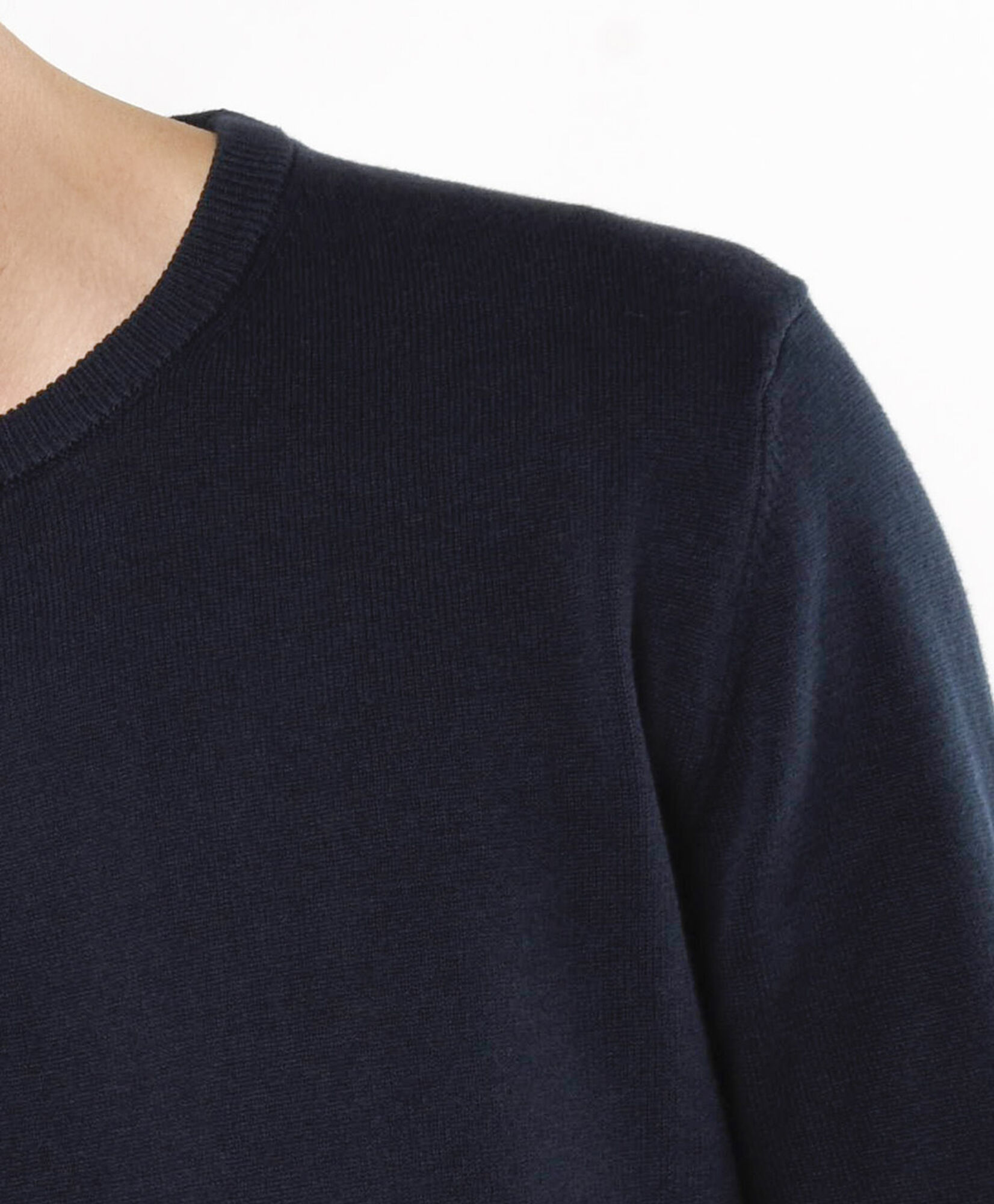 Sweater hombre liso básico azul Sweater hombre liso básico azul