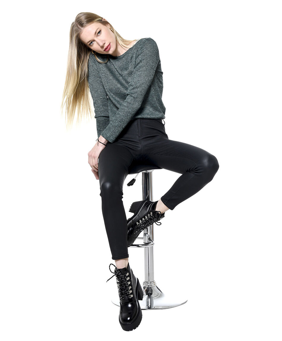 Bototo plataforma cordones