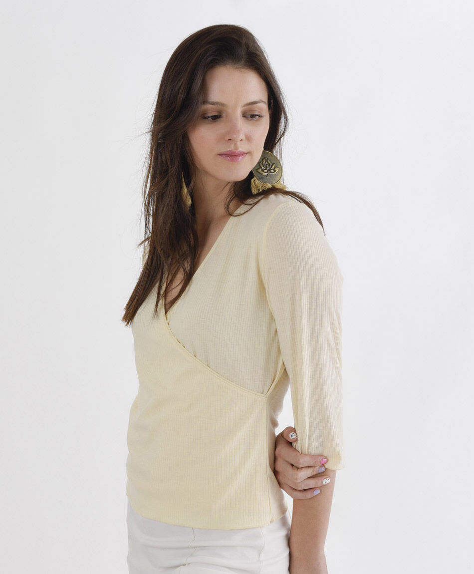 Polera mujer acanalada