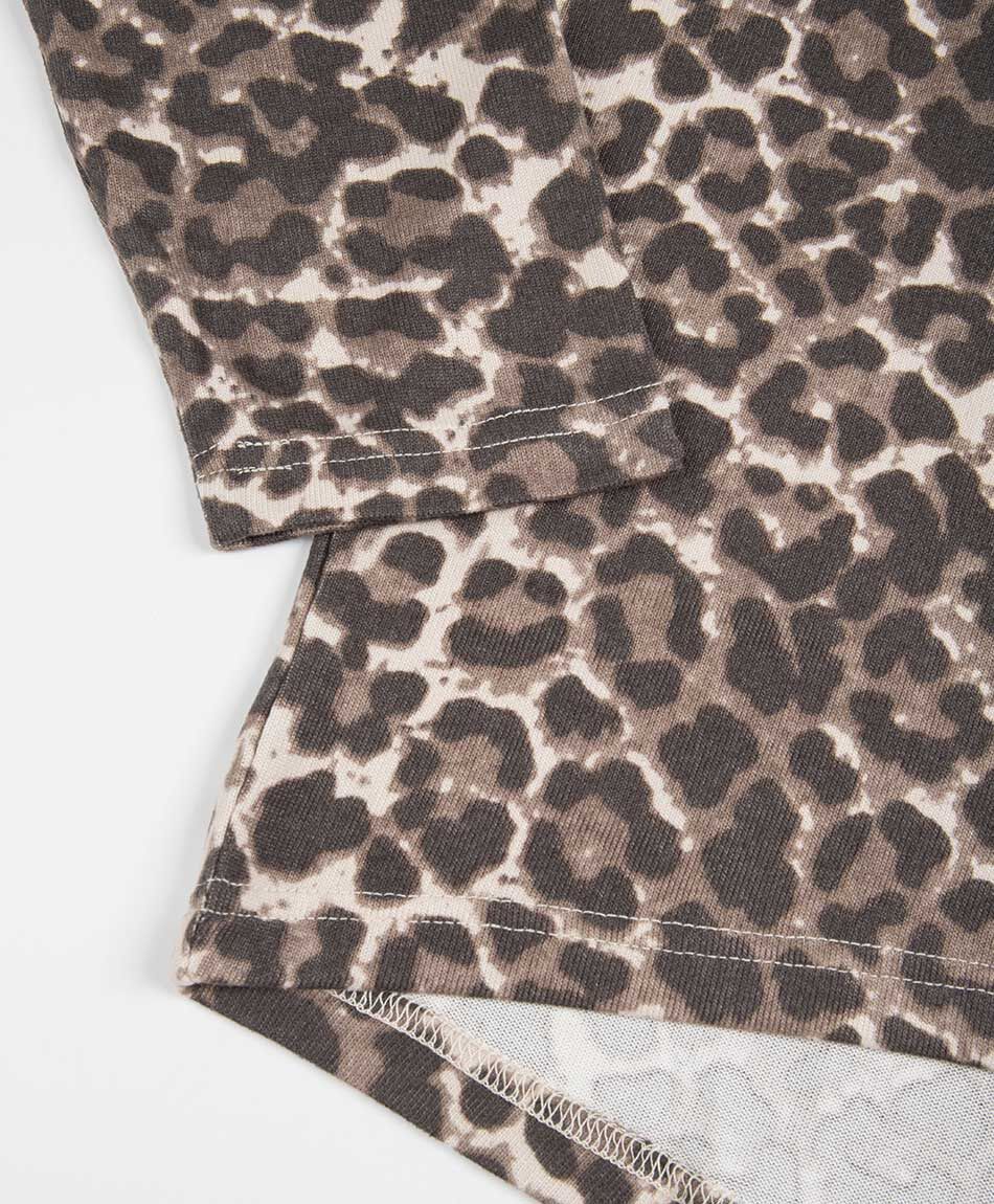Polera mujer animal print lanosa