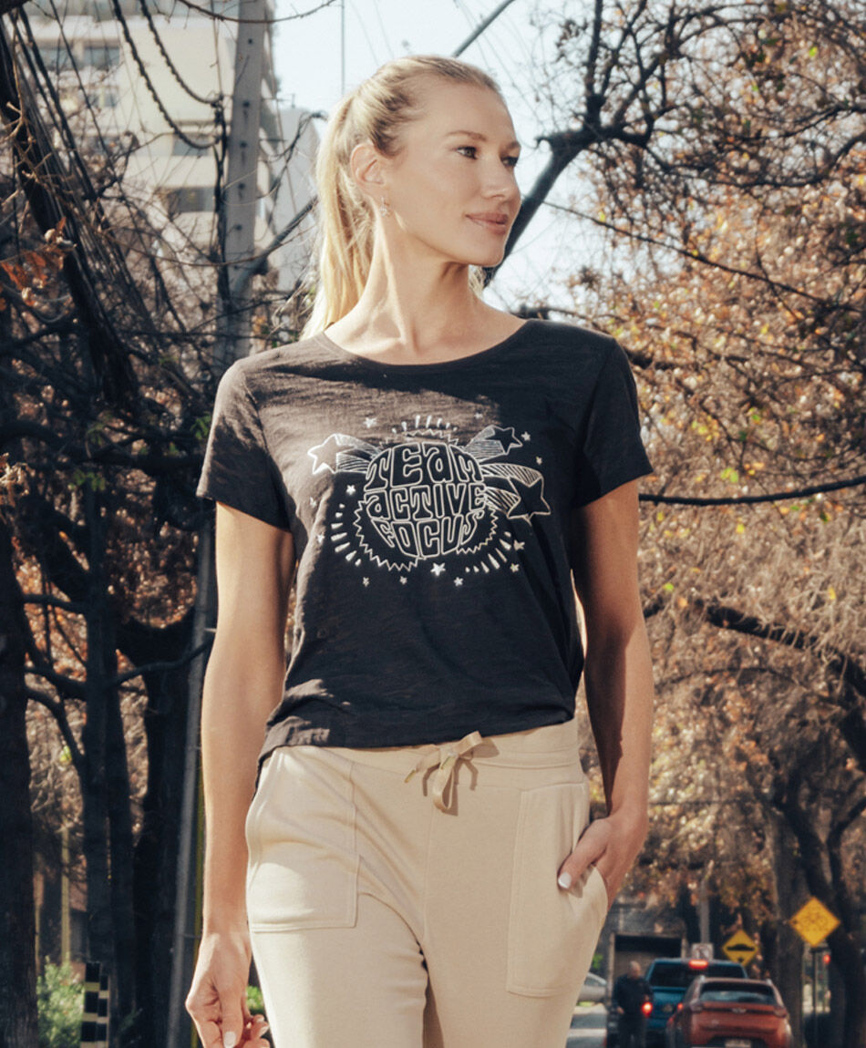 Polera deportiva mujer team active
