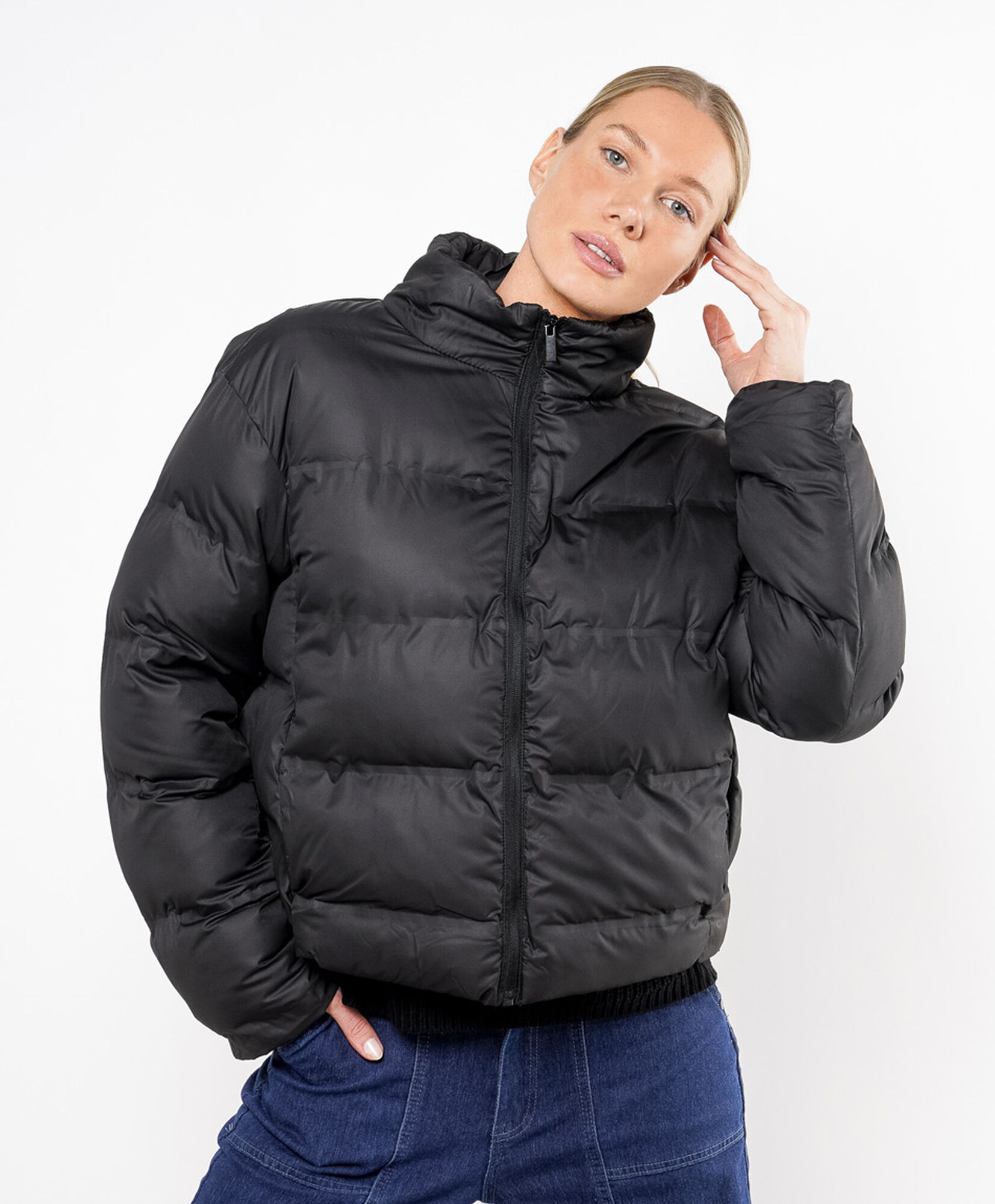 Parka mujer puffa crop negra Parka mujer puffa crop negra