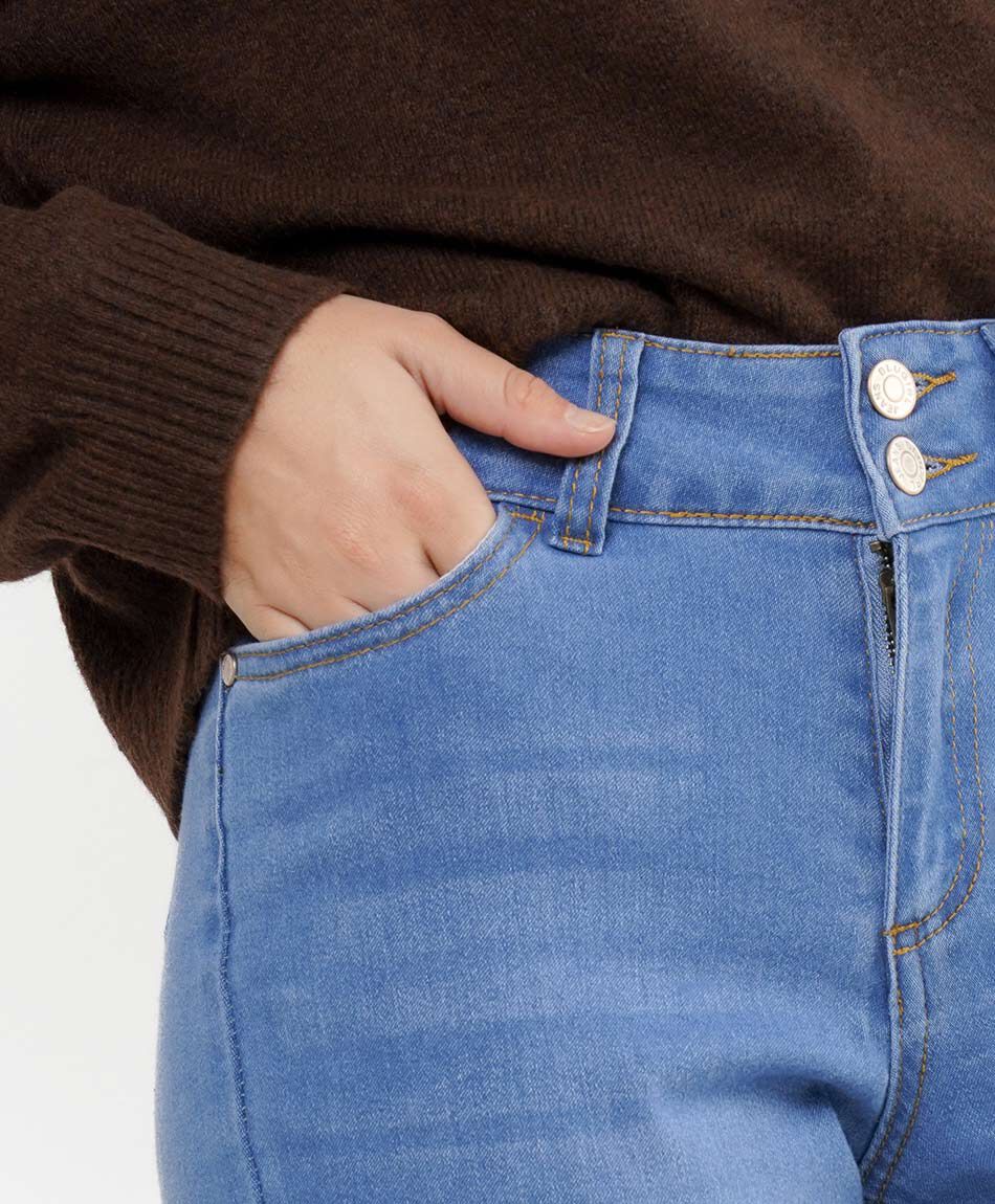 Jeans mujer flare tiro alto blue
