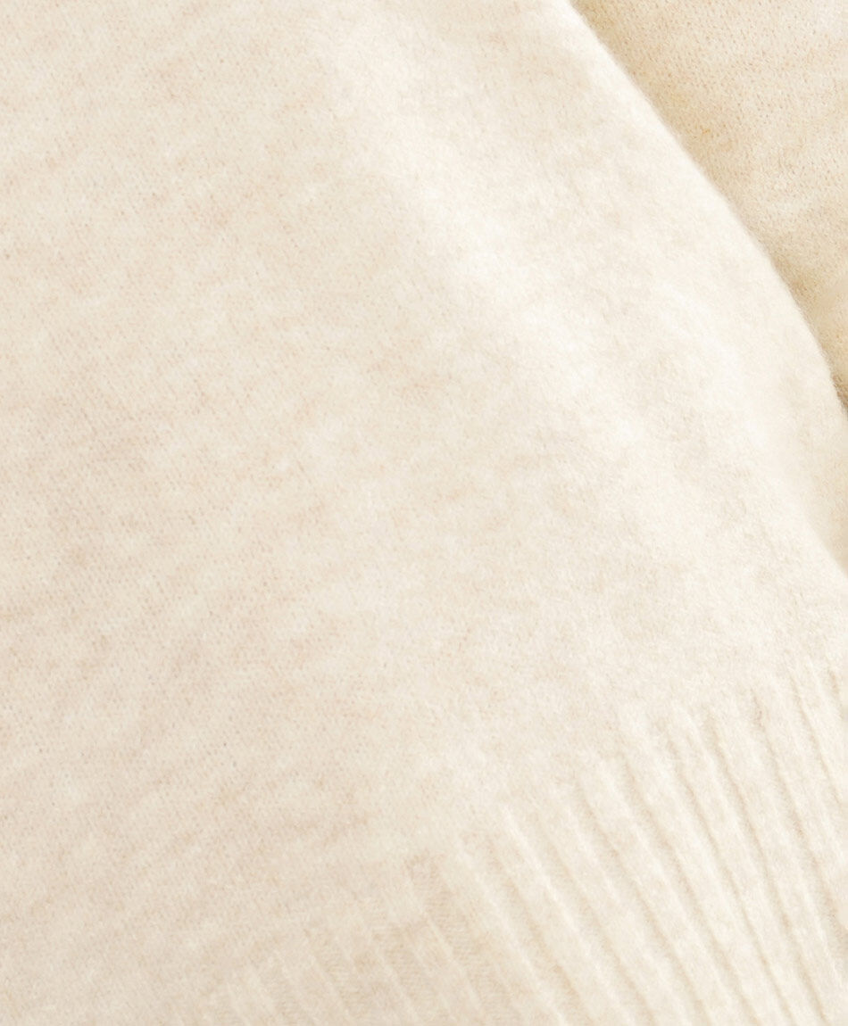 Sweater mujer r&uacute;stico beige