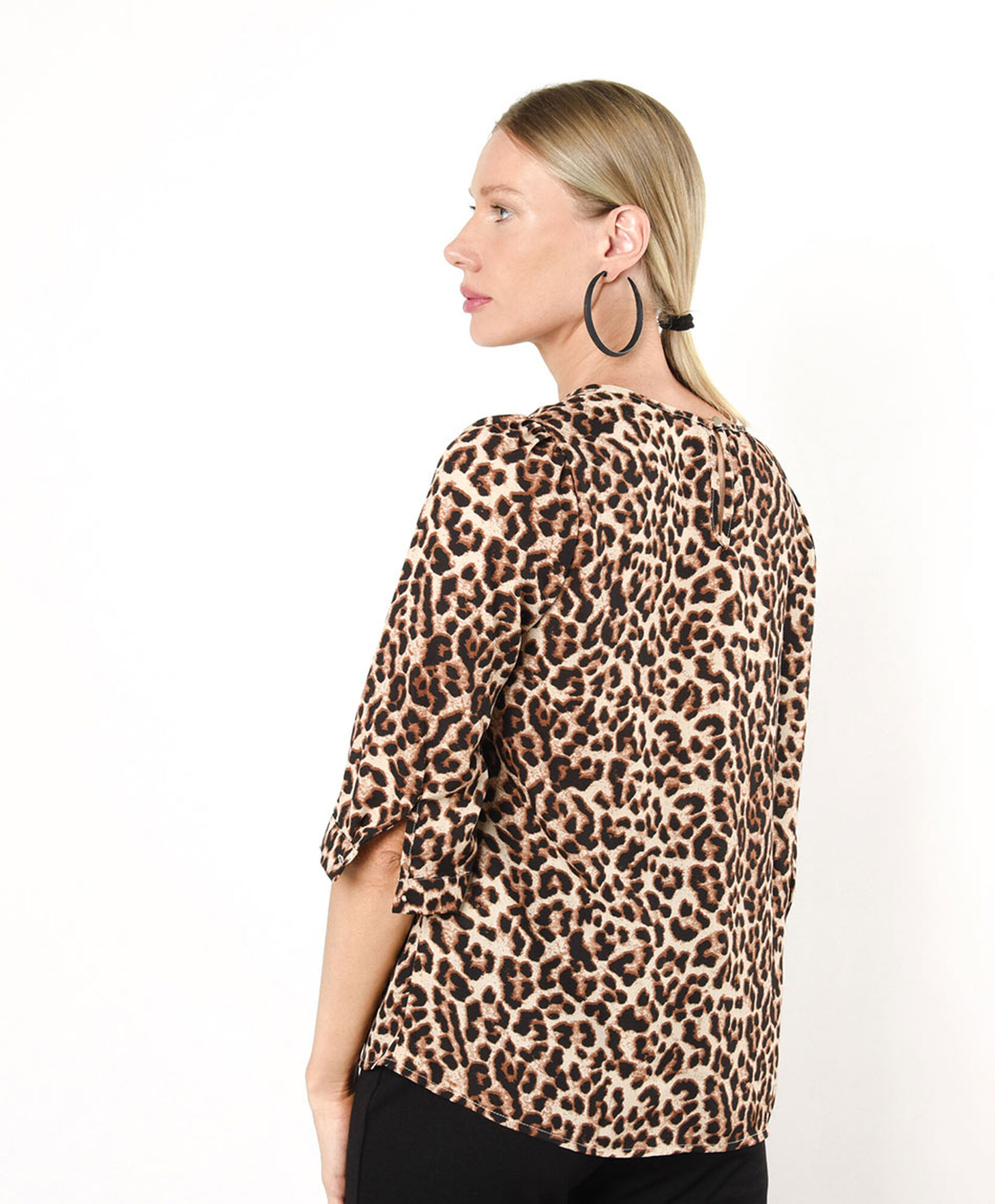 Blusa mujer animal print media manga Blusa mujer animal print media manga