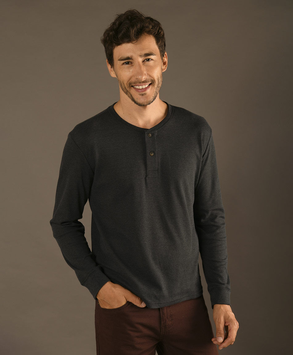 Polera textura botones