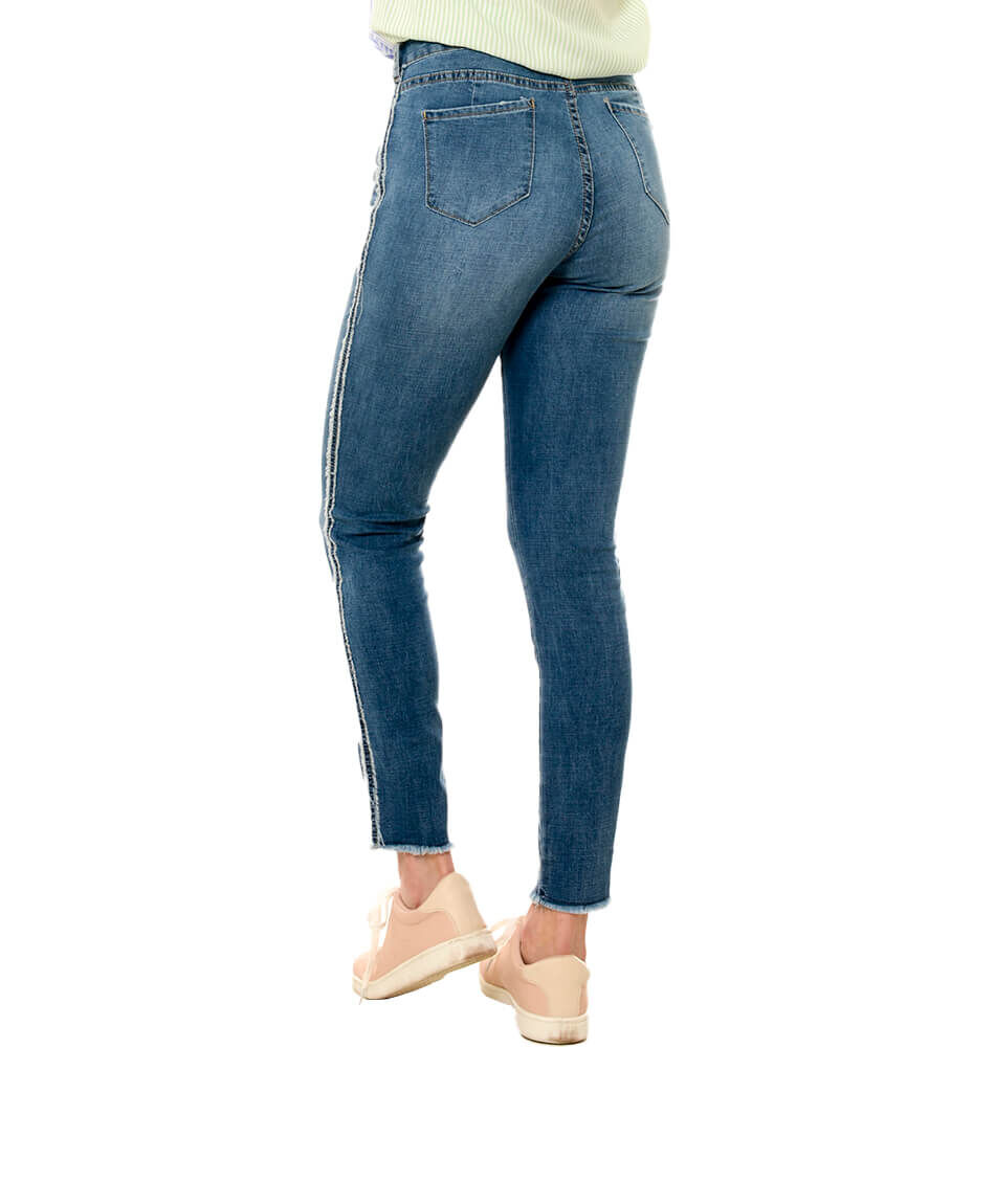 Jeans desflecado