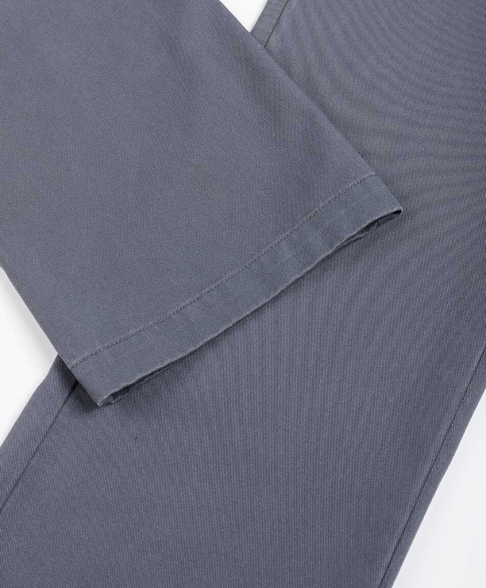 Pantal&oacute;n hombre dise&ntilde;o liso grey