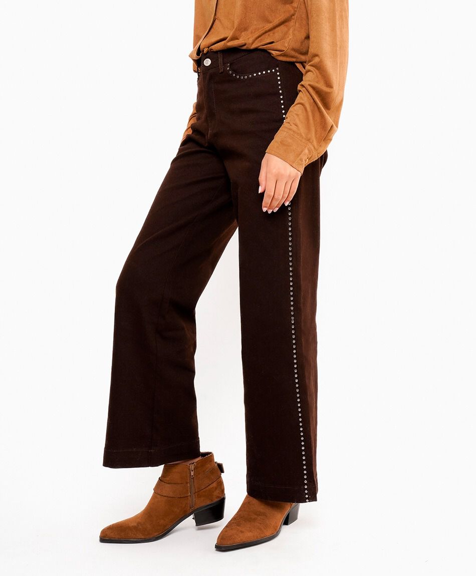 Jeans mujer tiro medio marr&oacute;n