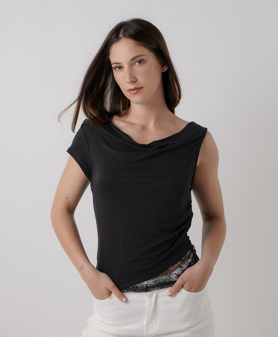 Polera mujer doble encaje