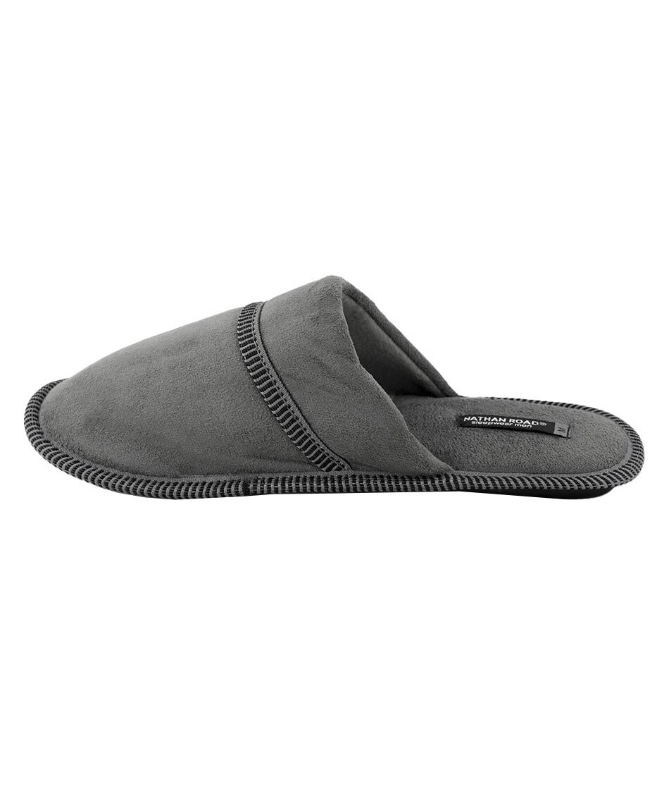 Pantufla punta cerrada