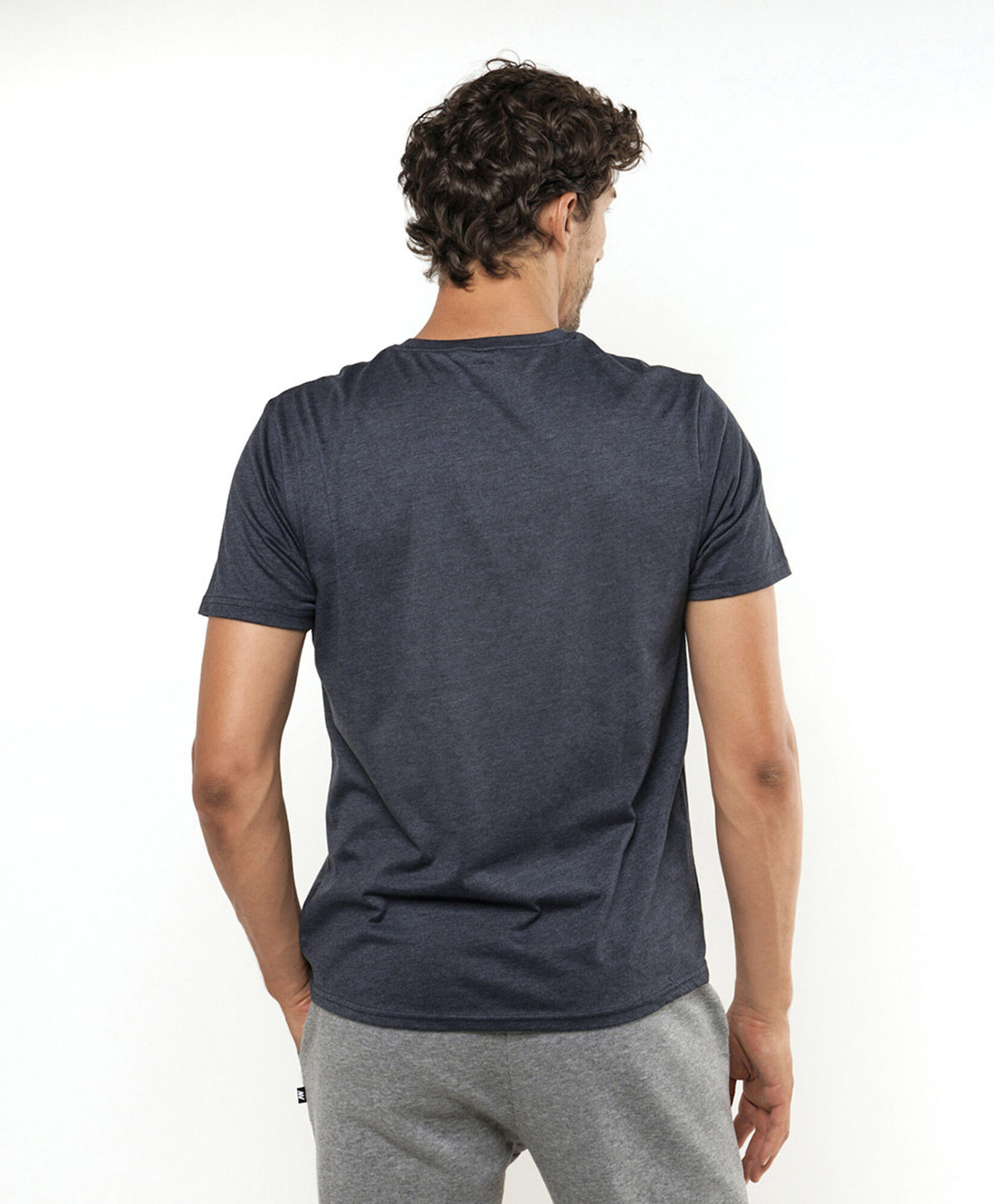 Polera deportiva hombre print dragón Polera deportiva hombre print dragón