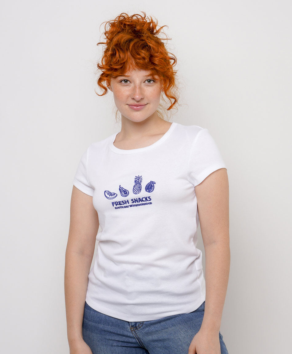 Polera mujer estampado frutitas