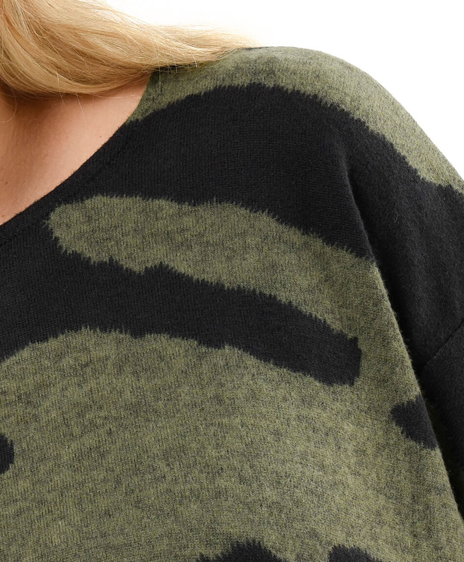 Polera mujer oversize camuflaje