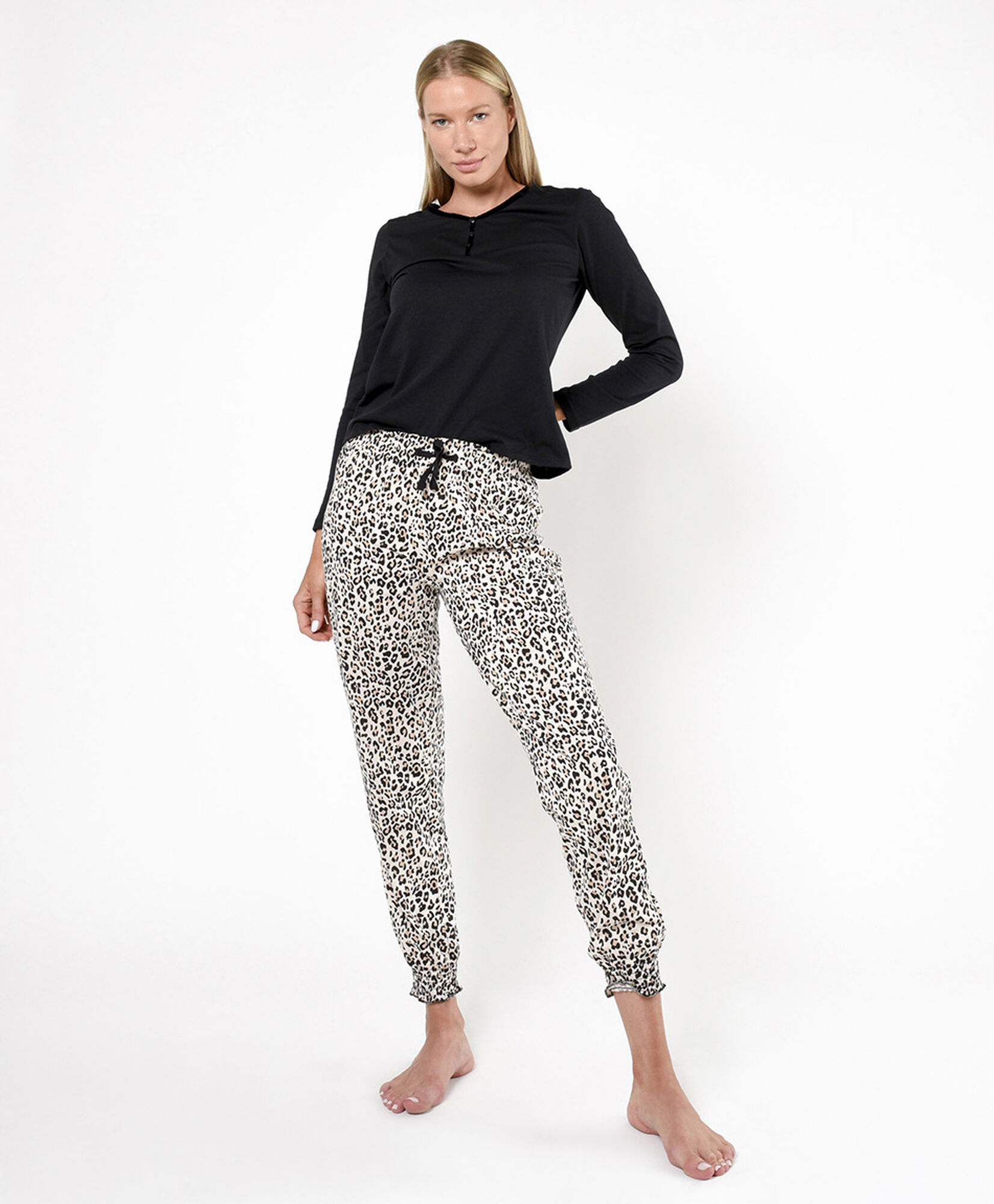 Pijama mujer animal print elástico Pijama mujer animal print elástico