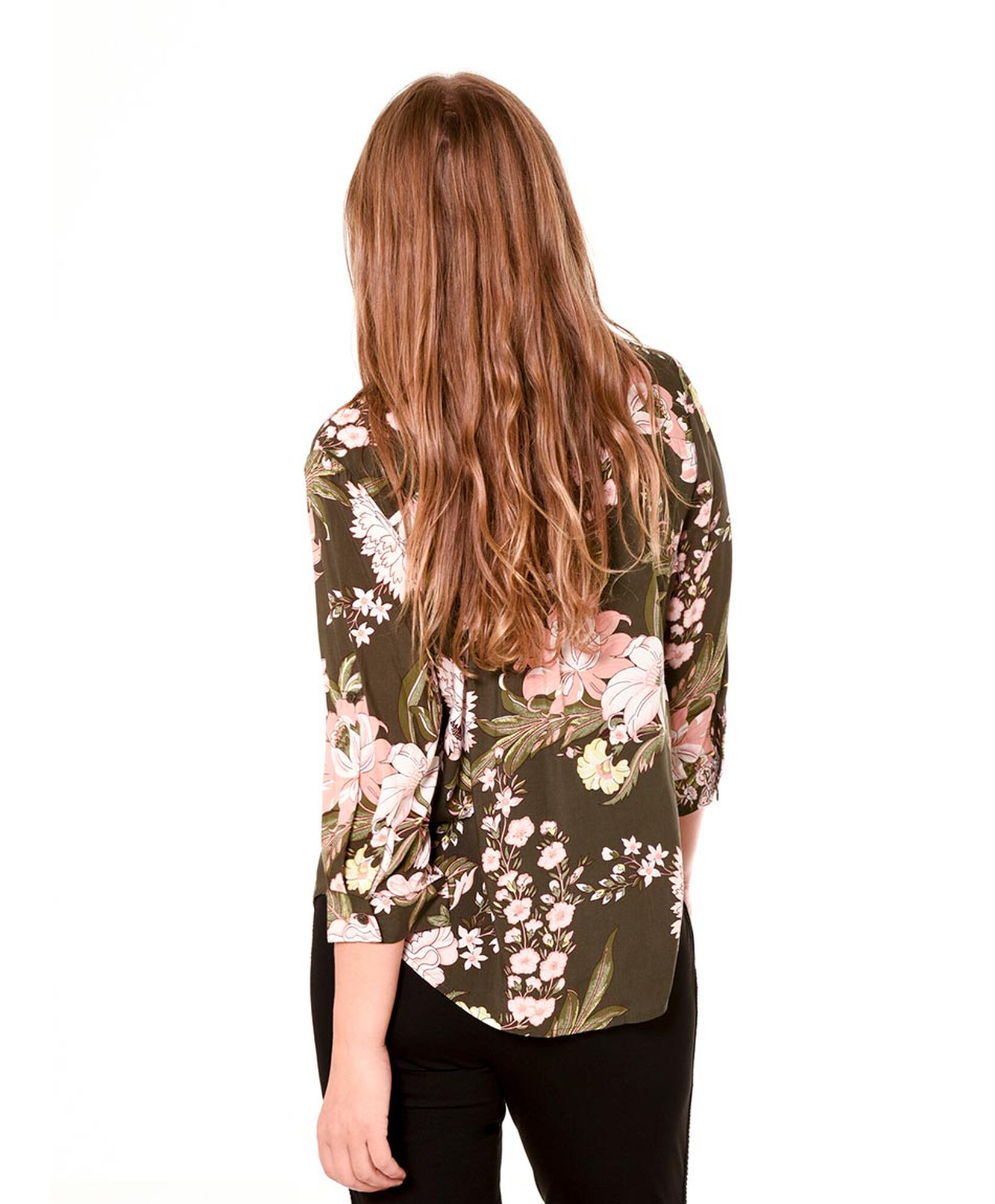 Blusa mao flores Blusa mao flores