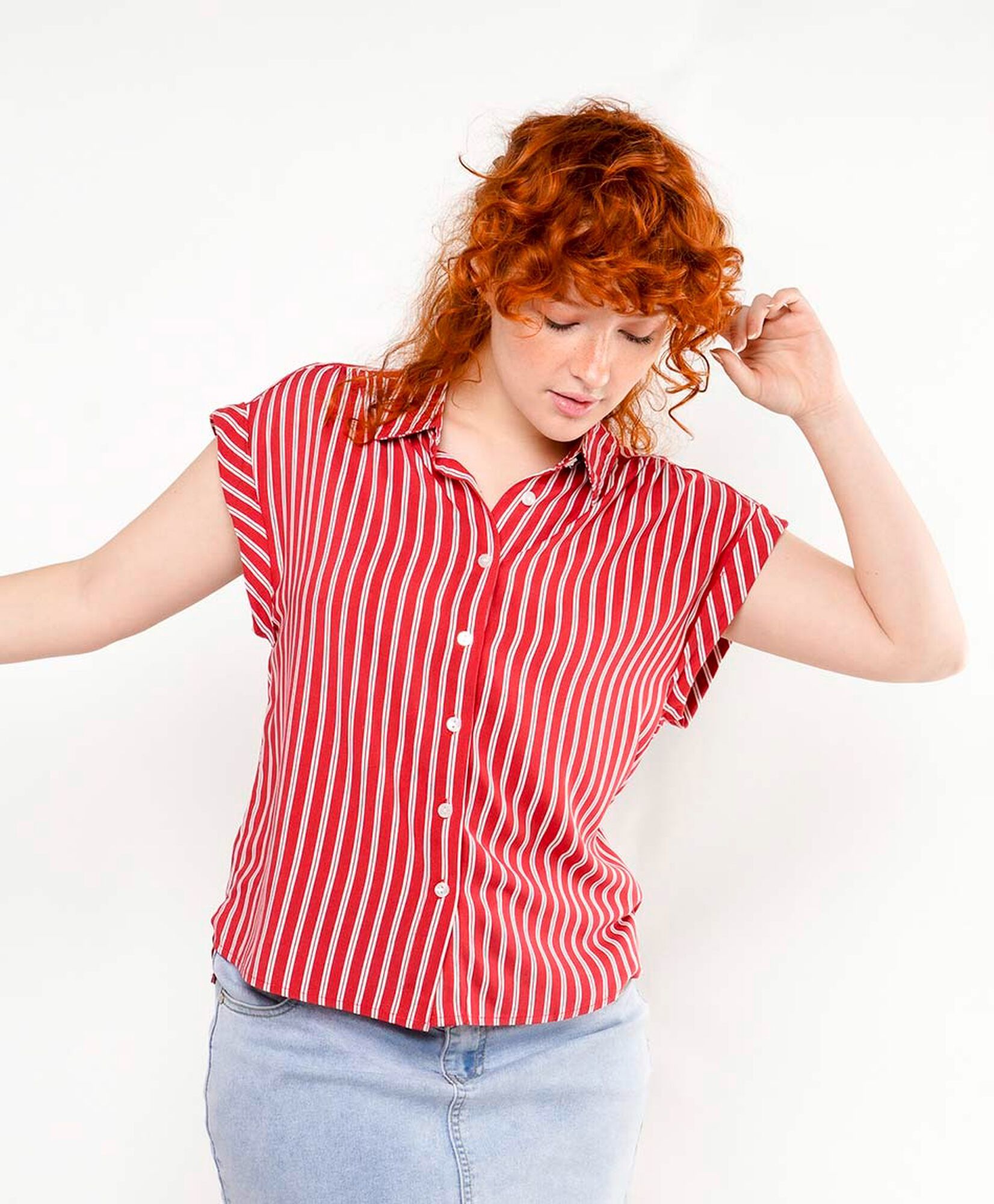 Blusa mujer líneas roja manga mini Blusa mujer líneas roja manga mini
